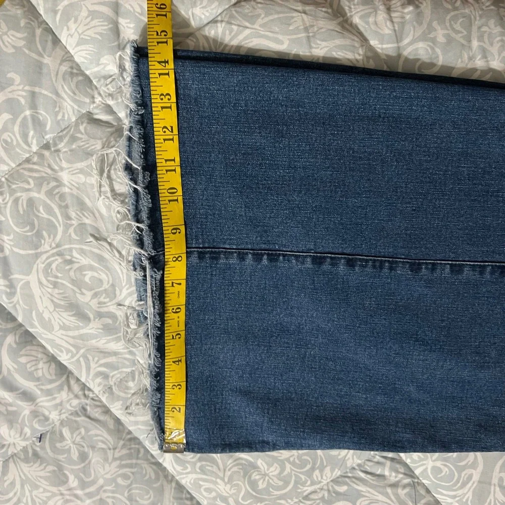 Free People We The Free Wide Leg Jeans Low Rise Raw Hem Front Patch Pockets 30 R